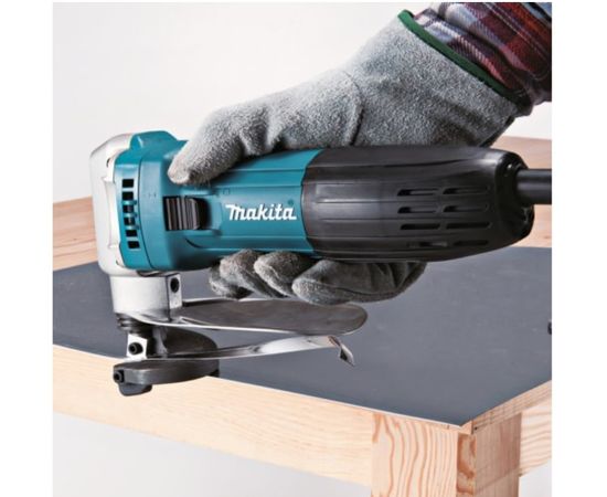  Ножницы Makita JS 1602 